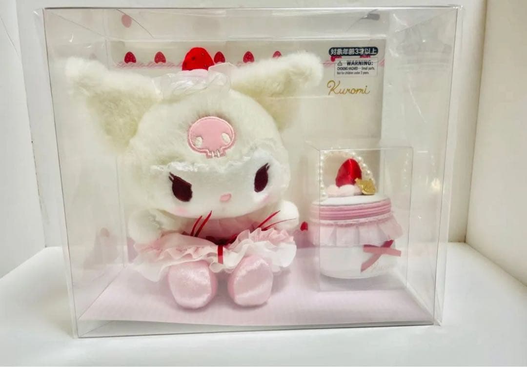 サンリオ いちごホイップケーキ ぬいぐるみアクセサリーセット クロミ　即発送