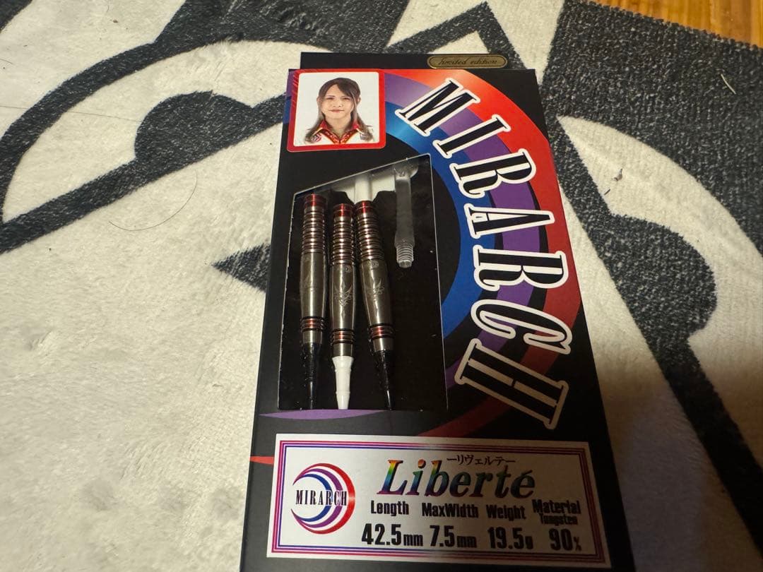 ミラーチ Liberté ダーツ