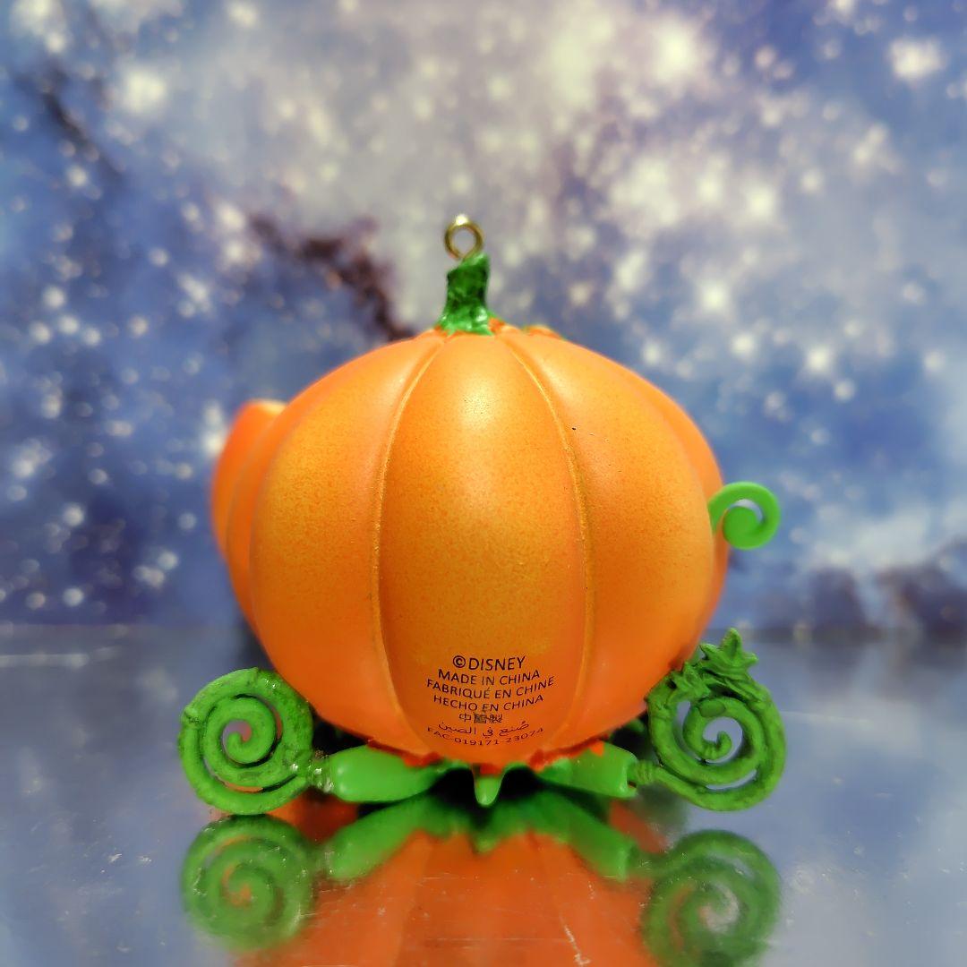 ディズニー クリスマスオーナメント かぼちゃの馬車 - メルカリ