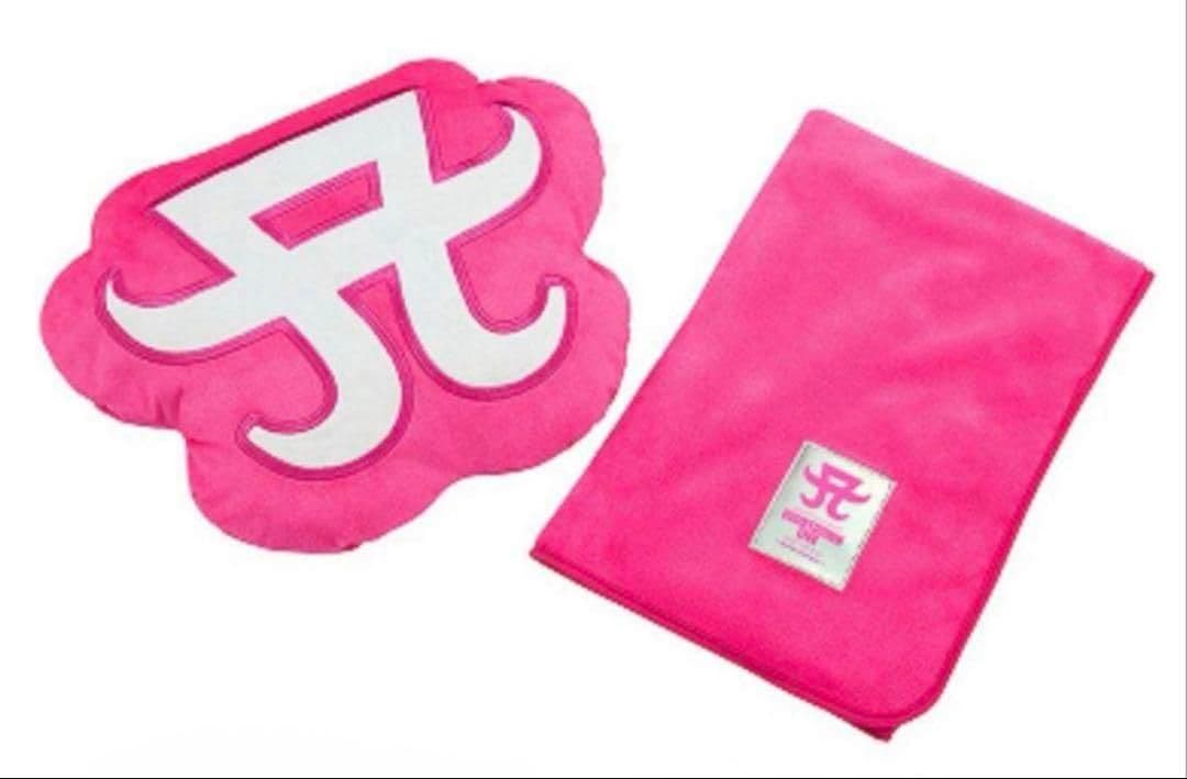 浜崎あゆみ クッションブランケット