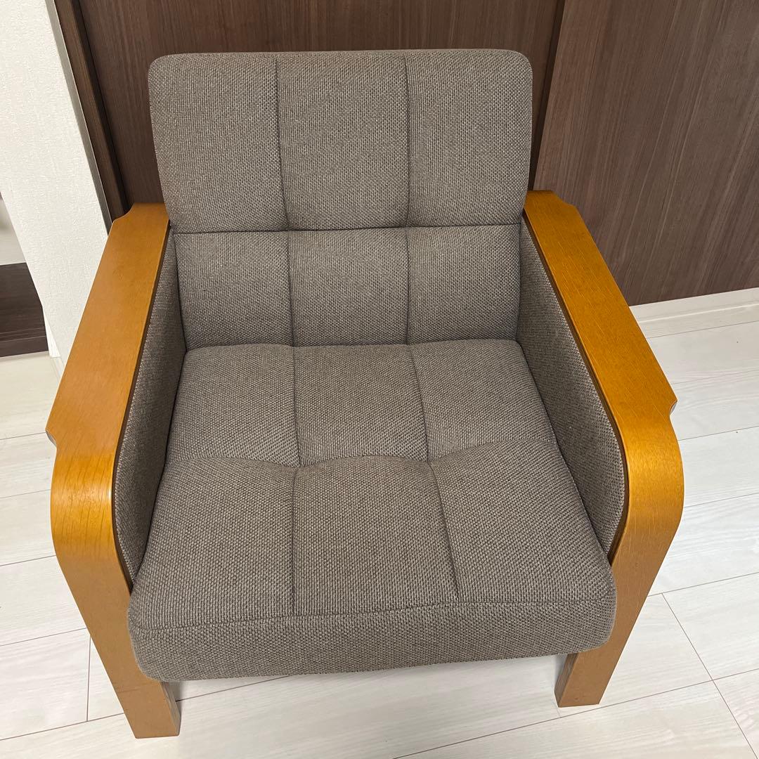 天童木工のイージーチェア1脚