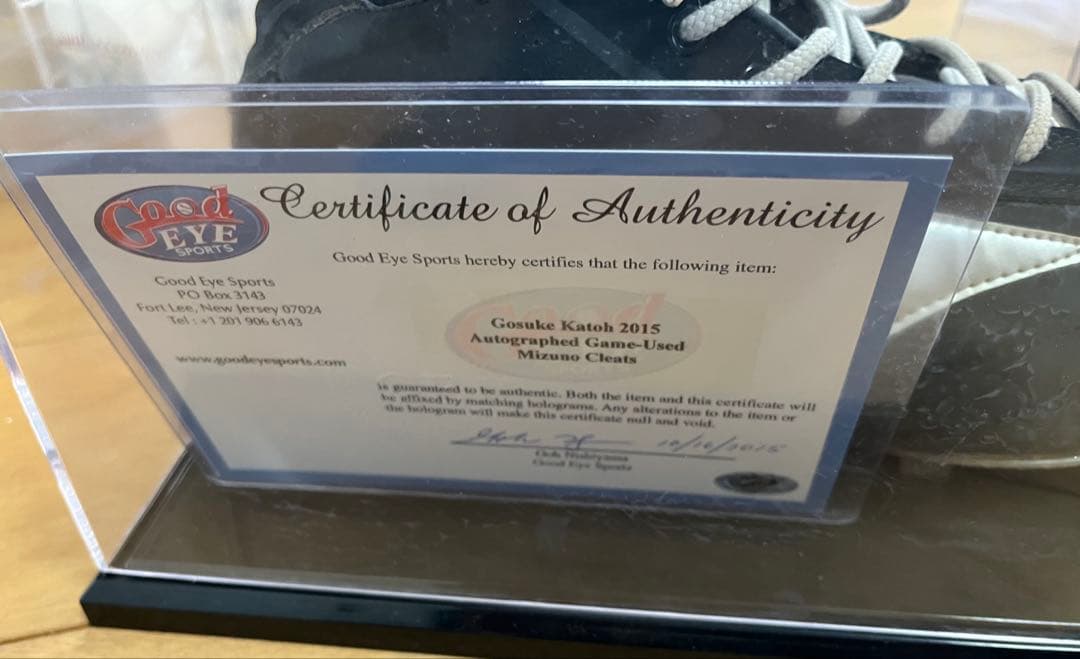 鑑定書付き】加藤豪将選手 実使用サイン付きスパイク&シューズ - メルカリ