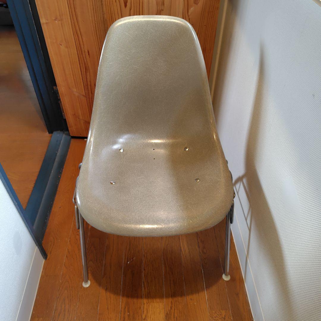 Akayy　ハーマンミラー　イームズシェルチェア　ワイドマウント 000000011900-01.jpg?size=org&t