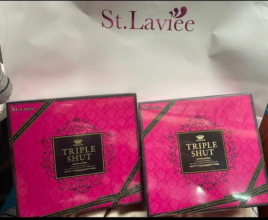 あ*ぽ様 【未開封】St.Laviee TRIPLE SHUT トリプルシャット