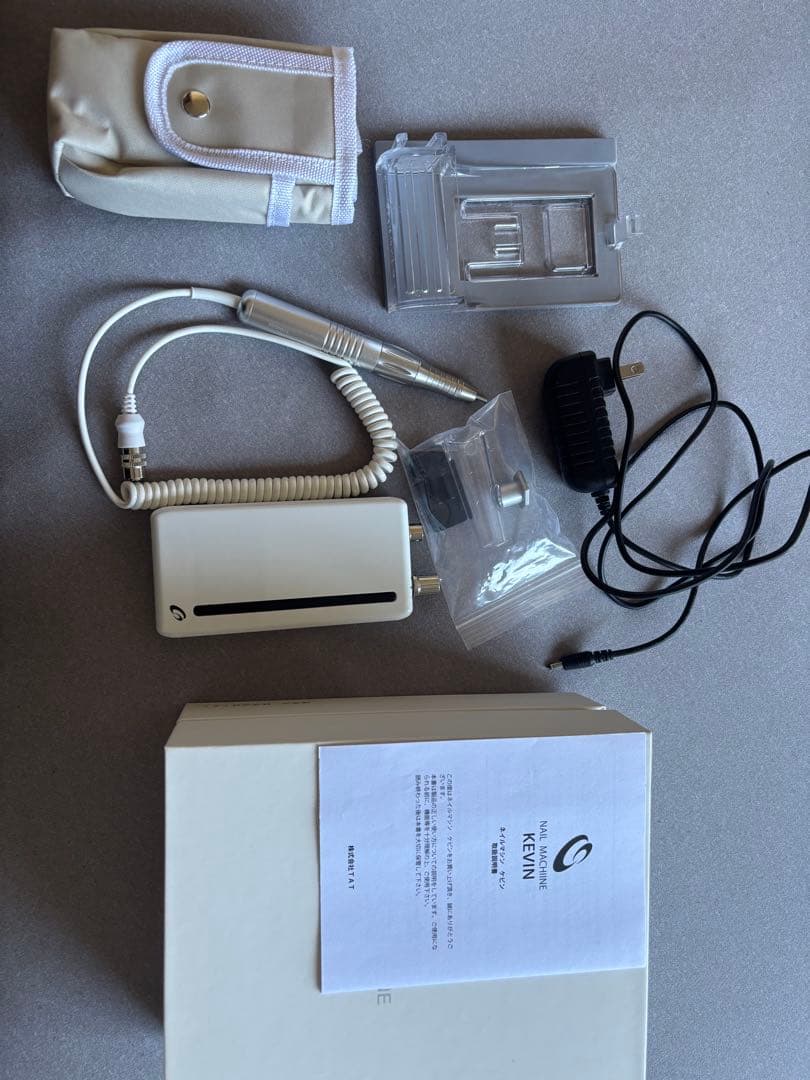 ネイルマシン　シャレドワ　ケビン