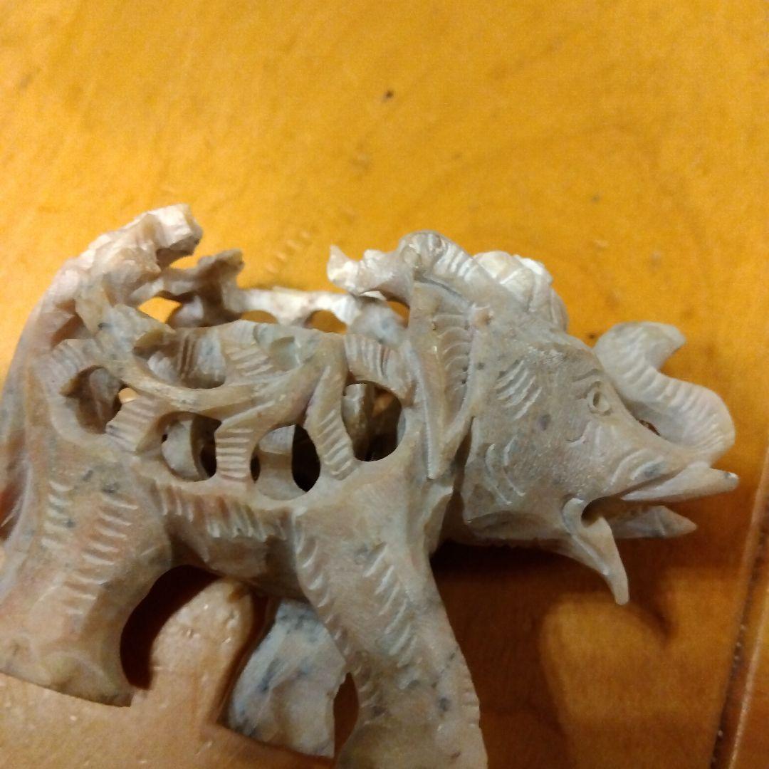 象 置物 象の親子 石の透かし彫り 身ごもり象 アジャンタ インド土産