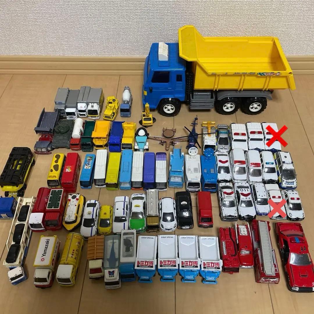 トミカまとめ売り 働く車 68台＋トラック - メルカリ
