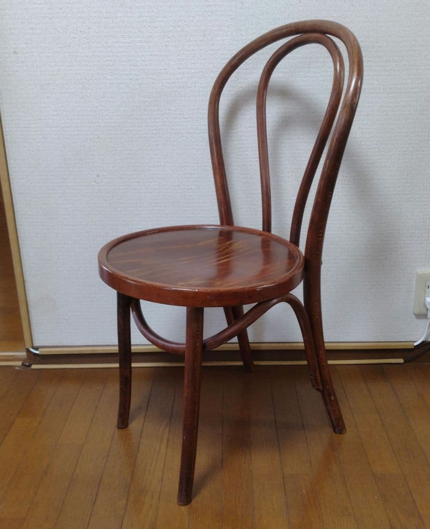ベントウッドチェア　曲ぎ木チェア　アンティーク　ヴィンテージ　ルーマニア製