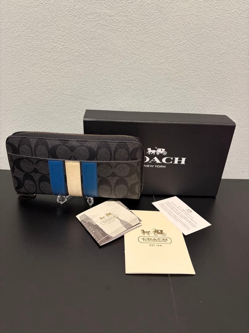 美品☆正規品☆COACH (コーチ)長財布 シグネチャー ラウンドファスナー