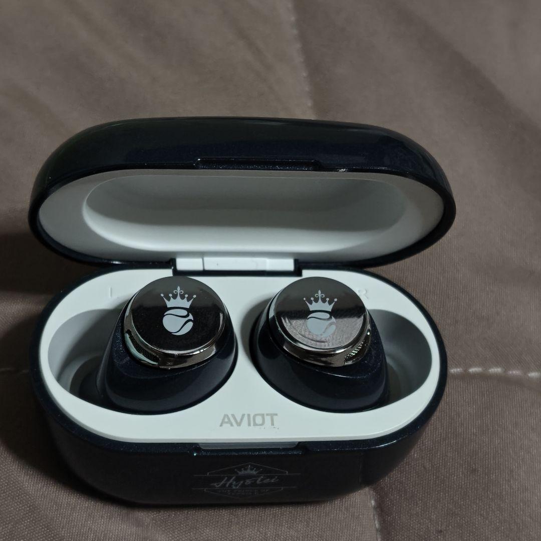 新テニスの王子様 氷帝学園コラボワイヤレスイヤホン - メルカリ