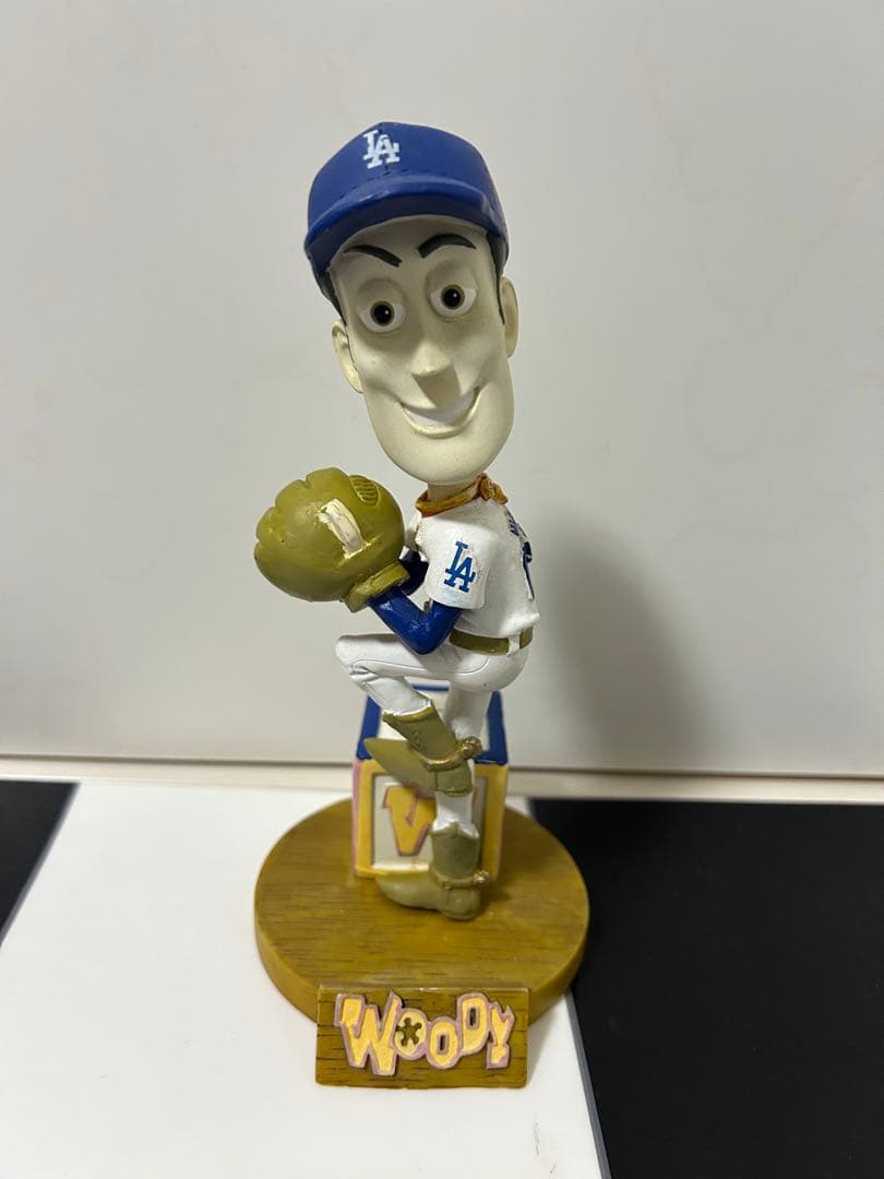 ディズニー トイストーリー ウッディー LA ドジャース ボブルヘッド 大谷