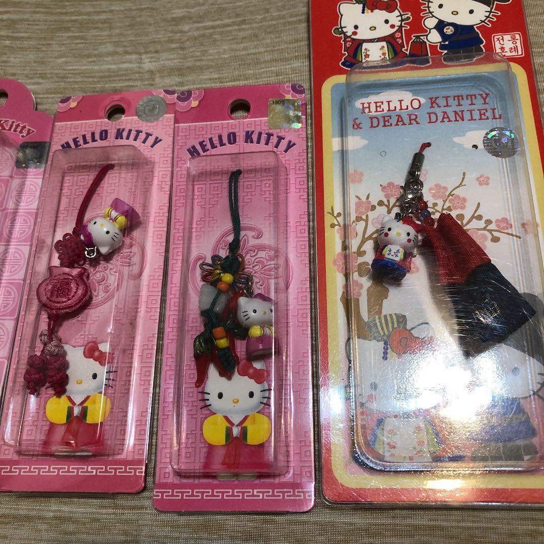 ハローキティちゃん ご当地キティストラップ 韓国根付け - メルカリ