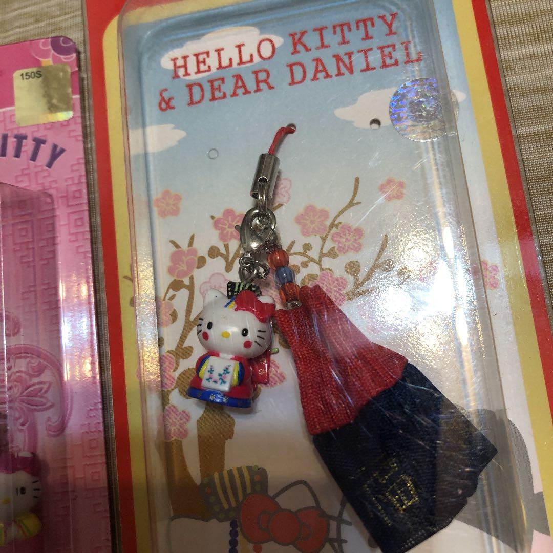 ハローキティちゃん ご当地キティストラップ 韓国根付け - メルカリ