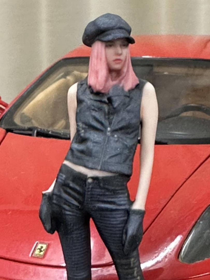 1/18☆r10☆フィギュア☆ミニカーに☆1/64より大☆ジオラマ