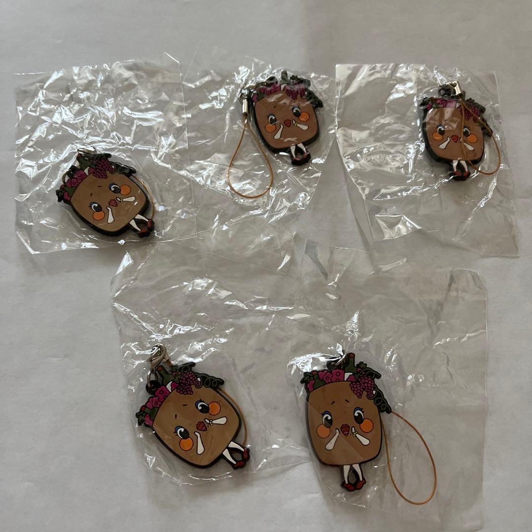 ご当地キャラクターストラップ - メルカリ