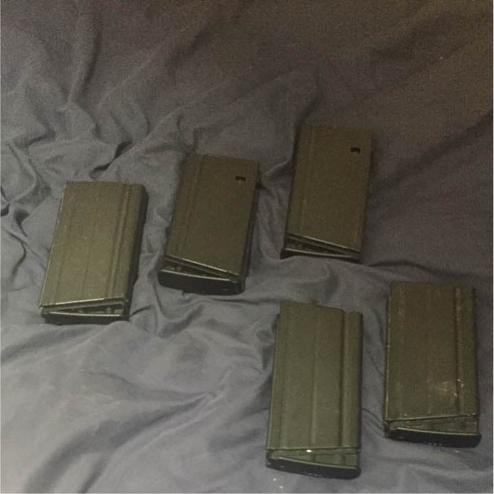 SCAR-Hノーマルマグ3本&540連マグ2本（東京マルイ次世代電動ガン） TOKYO MARUI（東京マルイ） 【東京マルイ】SCAR-H［フラット・ダーク