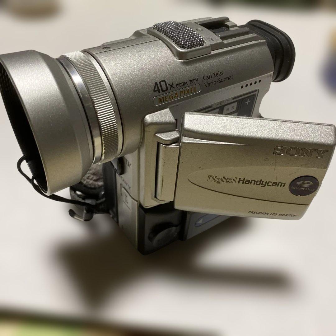 SONY miniDV HANDYCAM DCR-PC100 ⓪ s-l400.jpg