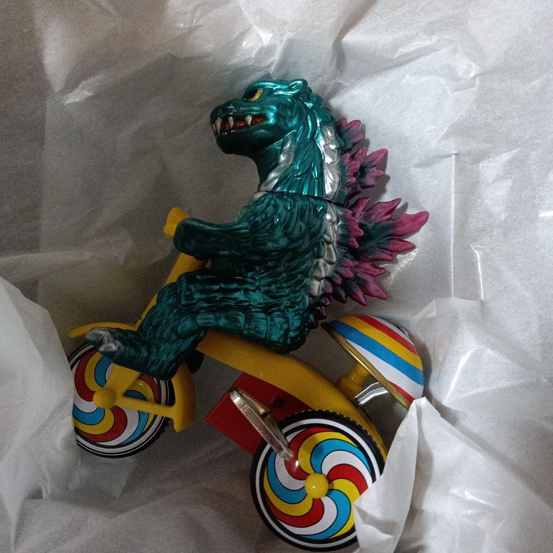 ゴジラ三輪車 ゴジラ М1号 怪獣 ソフビ - メルカリ