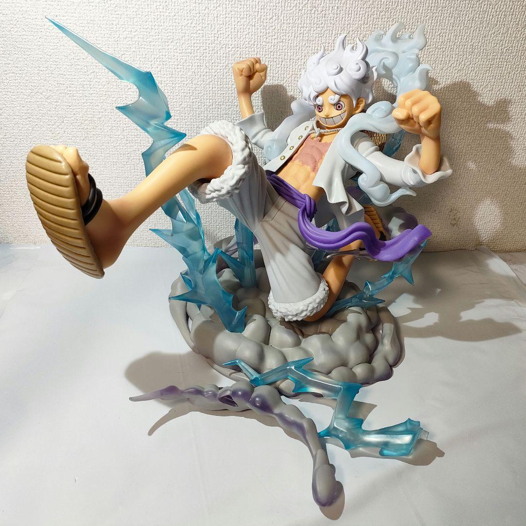 ☆　フィギュアーツzero　ワンピースフィギュア　ルフィ　ニカ　ギア5　☆