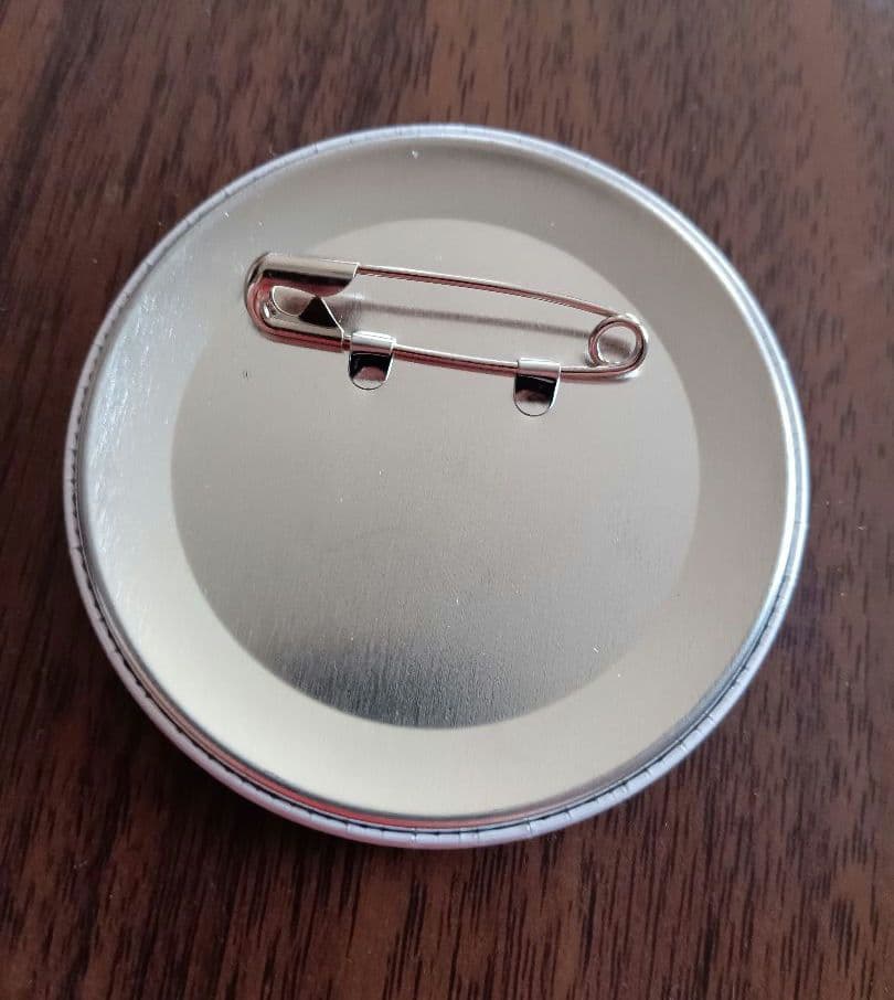 フェアリーテイル ゼレフ&メイビス 缶バッジ - メルカリ