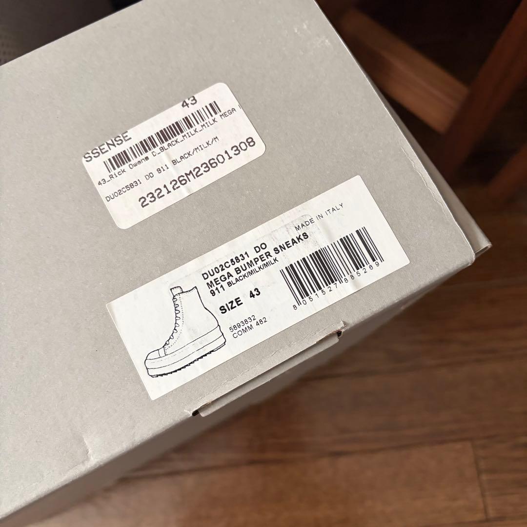 美品 DRKSHDW Mega Bumper 43 Rick Owens Mega Bumper Sneakers in Black/Milk – SVRN