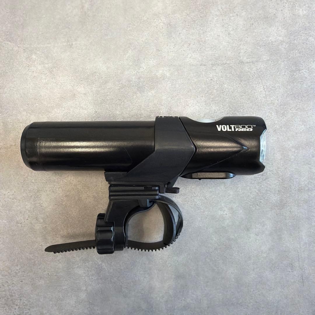 【Daniel Fanさん専用】キャットアイ VOLT800TM NEO自転車