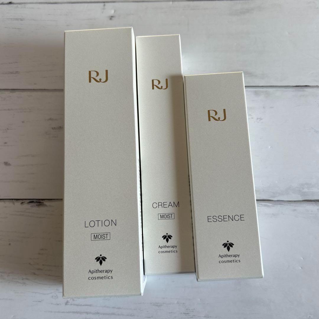 【新品未使用】山田養蜂場　RJ スキンケア　3点セット　Sタイプ（乾性肌）