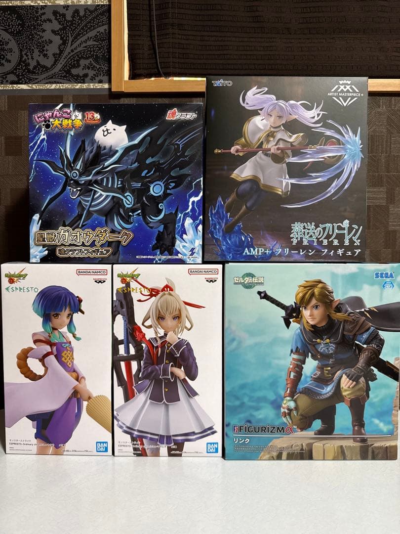 フィギュア　５点(にゃんこ大戦争　モンスト　ゼルダ　フリーレン)