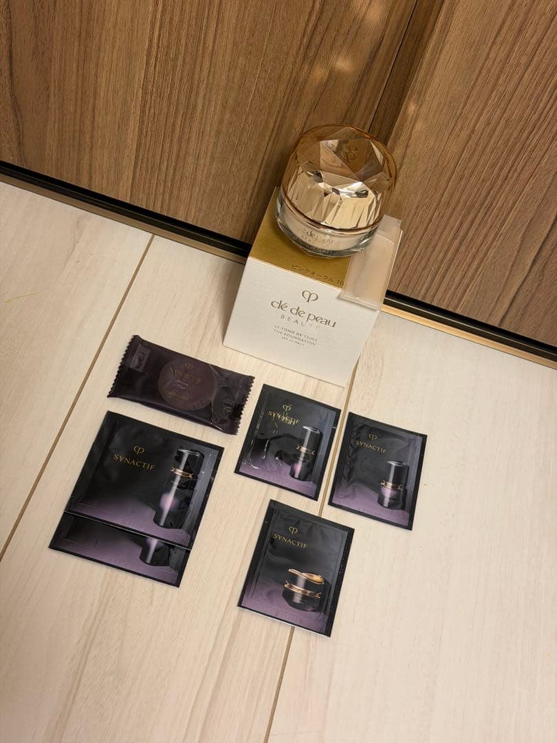 クレドポー ボーテ ルフォンドゥタンn ピンクオークル10 PO10 サンプル付