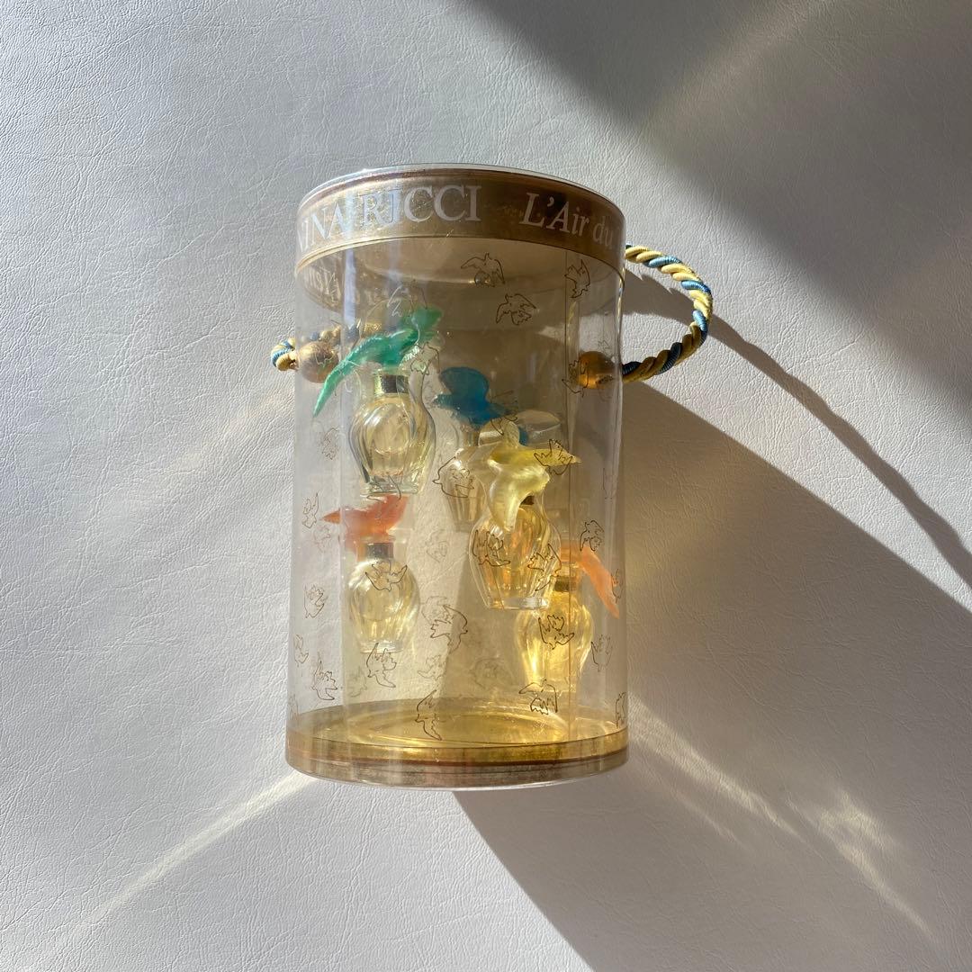 【未開封】完全版 ニナリッチ NINA RICCI レールデュタン 二枚鳩