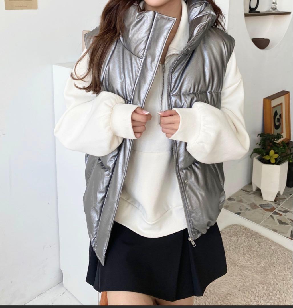 シルバー ダウンベスト - メルカリ