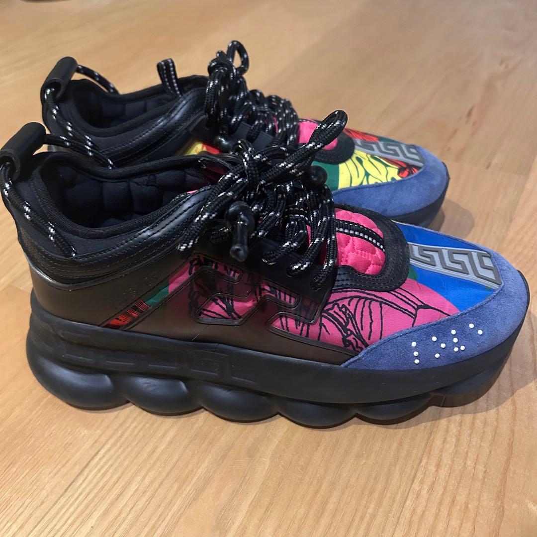 ヴェルサーチVERSACEダットスニーカー チェーンリアクション 40 - メルカリ