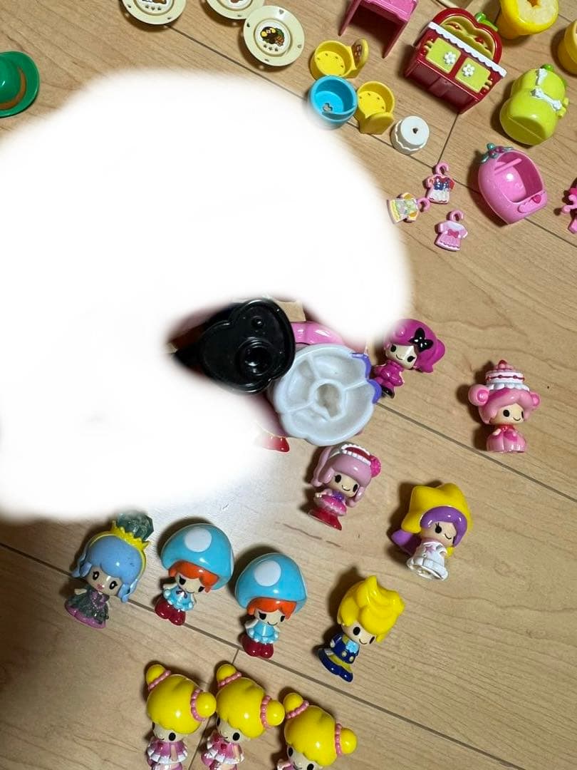 こえだちゃんお人形、木のお家、きのこのレストランのセット 👚