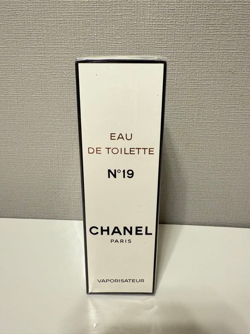 シャネルN·19香水100ml
