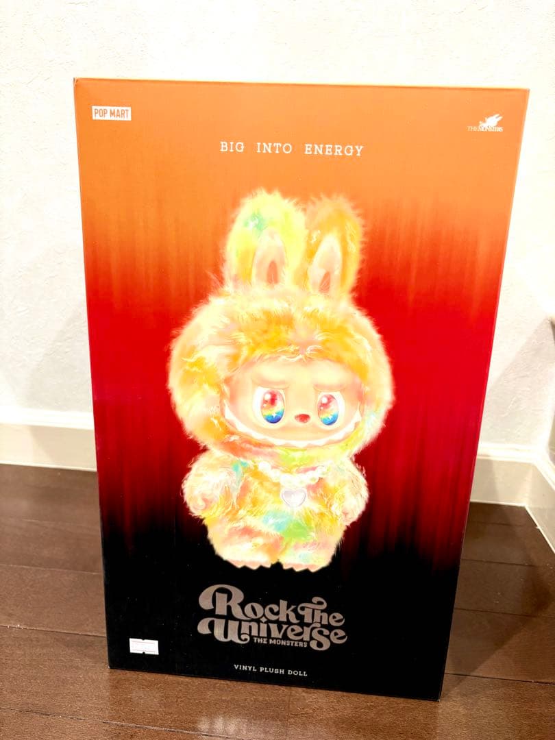 本物POP MART Rock The Universe ラブブ巨大 ぬいぐるみ - メルカリ