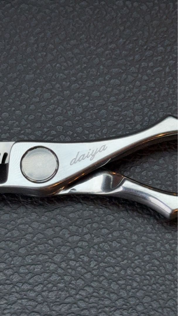 J*E様 『最終値下げ』SCISSORS JAPAN Qv FLOR 30% L