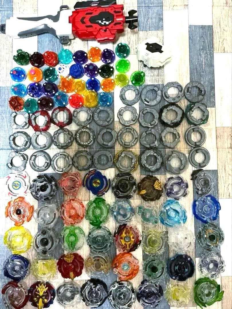 ベイブレードバースト　引退品　ベイブレード　計104点