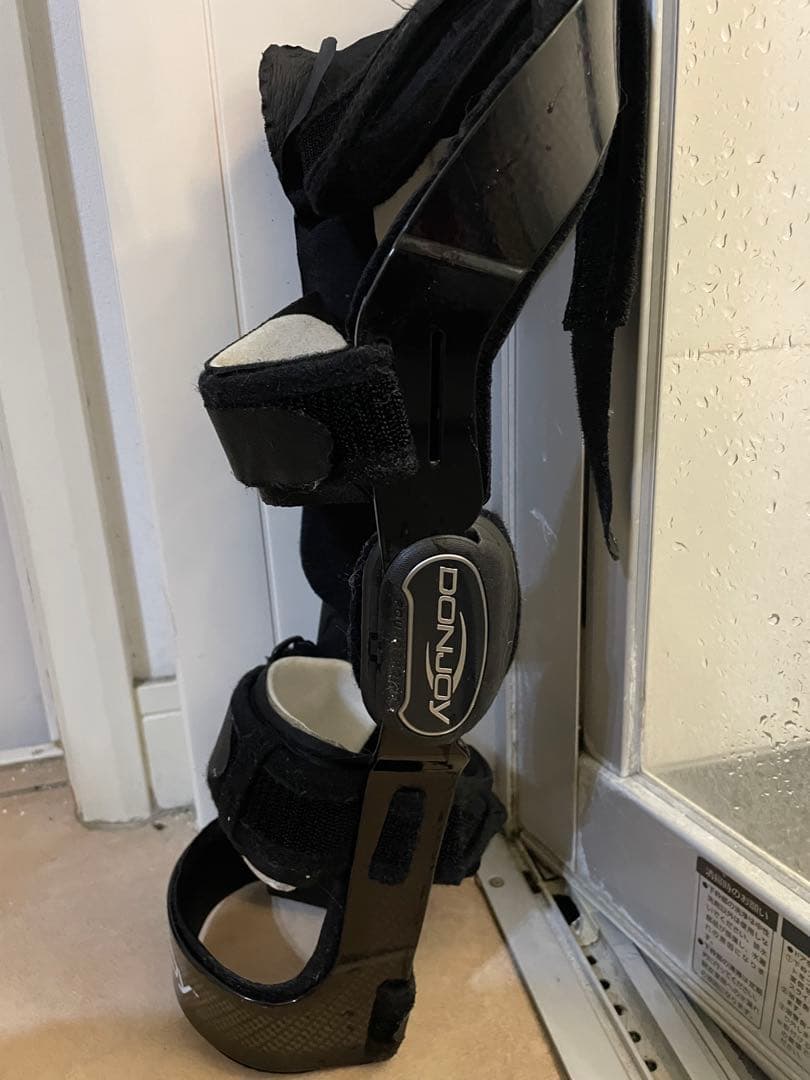 DONJOY 足用サポーター 調整可能 靭帯