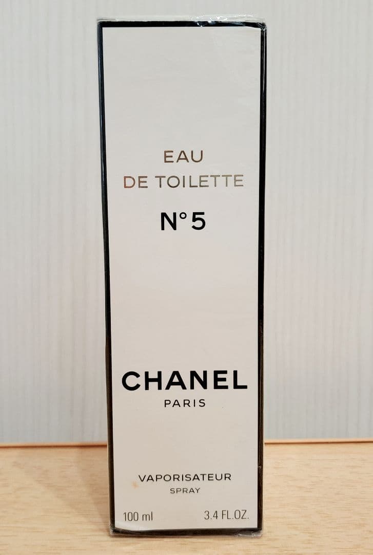 香水　シャネル　N5　オードトワレ 100ml