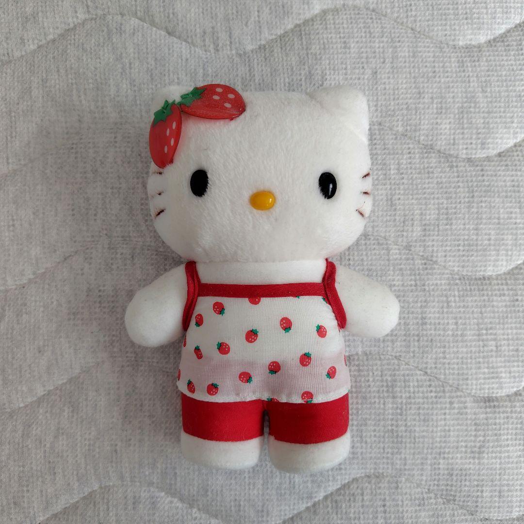 希少 サンリオ ハローキティ 苺 ぬいぐるみ マスコット 非売品 - メルカリ