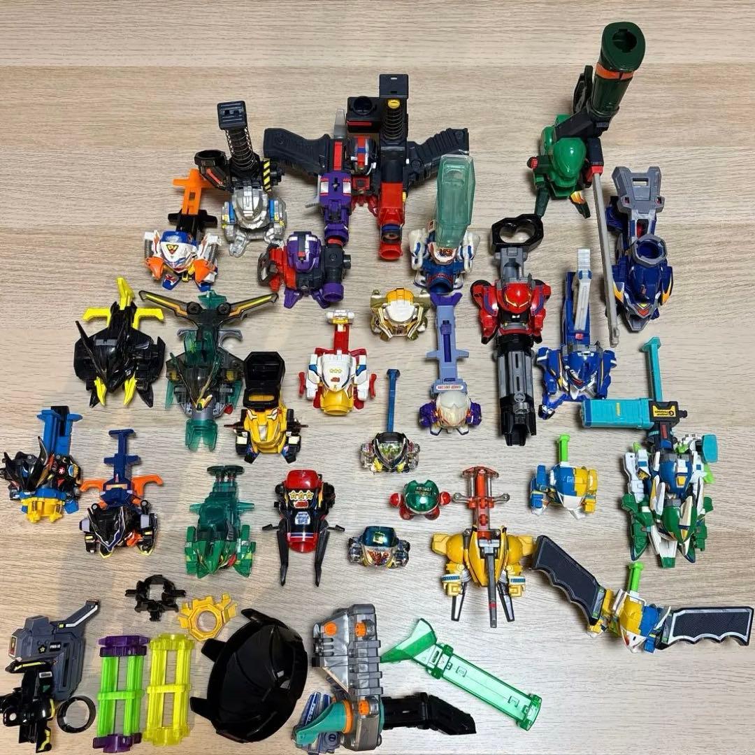 8月末まで値下げ】スーパービーダマン まとめ売り - メルカリ