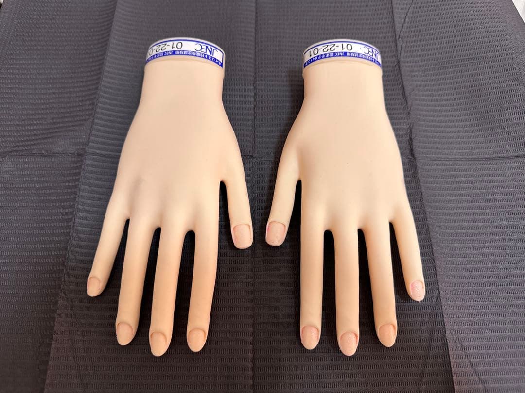 JNEC認定モデルハンド - メルカリ