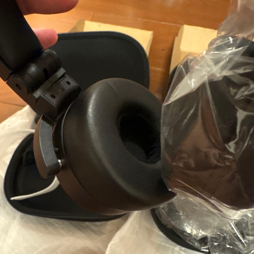 現行 ランドローバー レンジローバー SV リアエンターテイメント