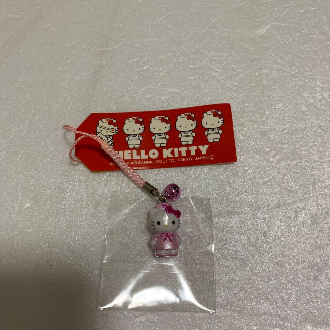 サンリオ　キティ　ナース　ストラップ