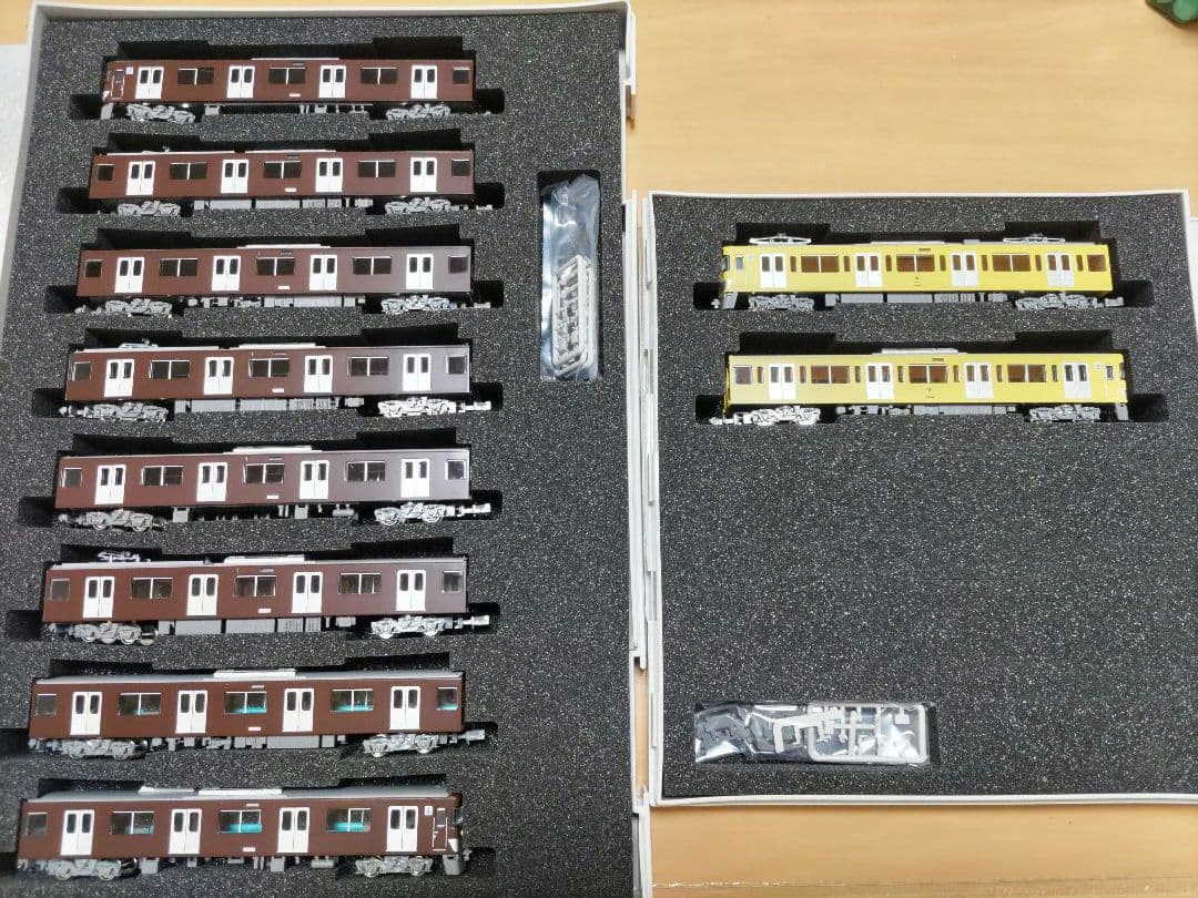 西武新2000系　2069編成＋2463編成　チョコバナナ編成