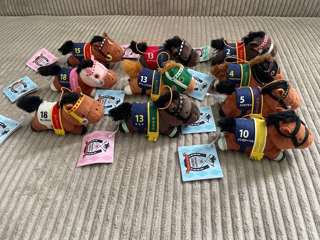 サラブレッドコレクション ねそべり 10体 - メルカリ