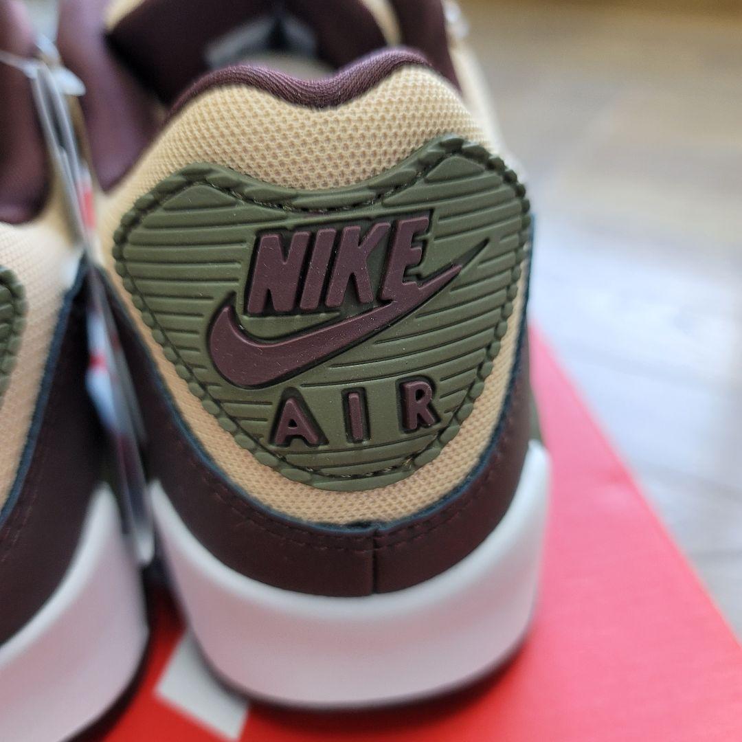 【未使用】NIKE AIR MAX 90 25.5cm