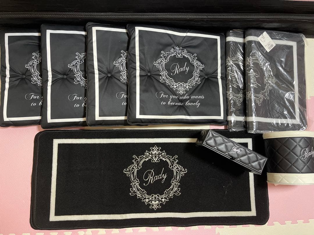 てぃらのさうるす♡