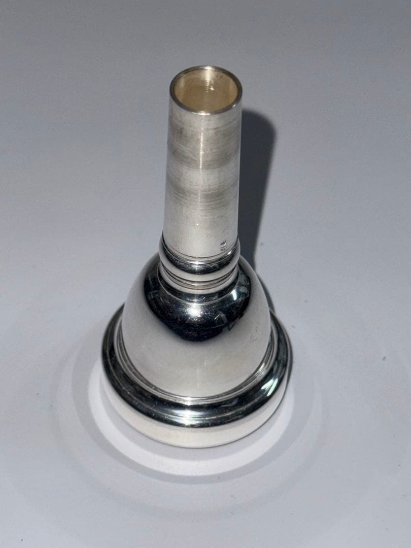 最終値下げ美品】Glandz バストロンボーンマウスピース 8.0-2 - メルカリ