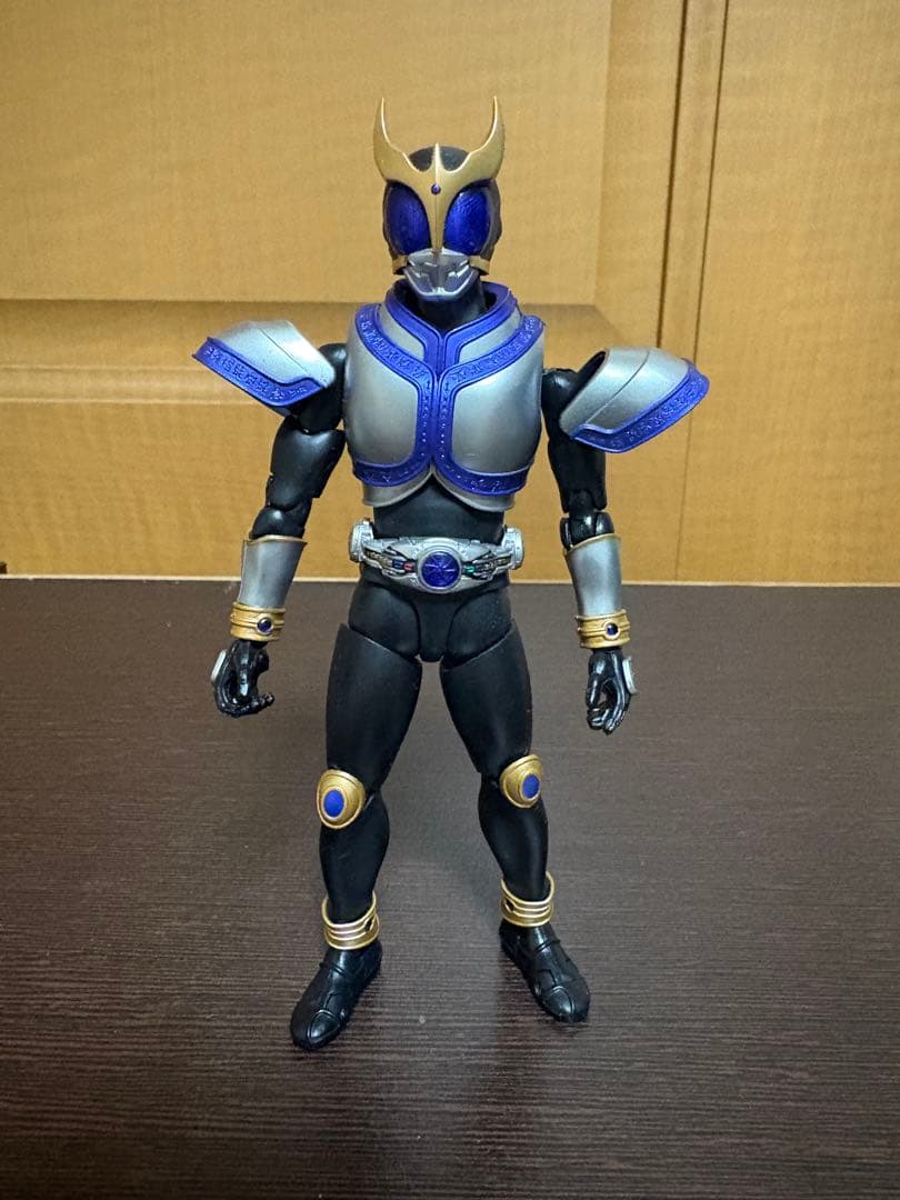 仮面ライダークウガ　タイタンフォーム　S.H.Figuarts（真骨彫製法）